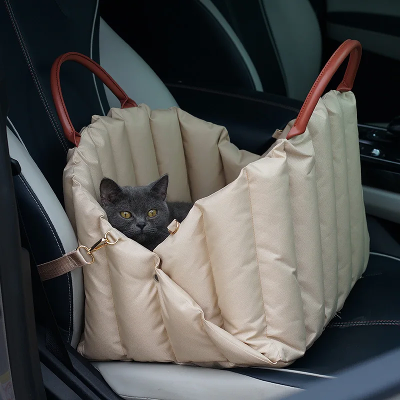 High Quality Fashion Style Pet Carrying Bag Pet Dog Carrying Booster Seat