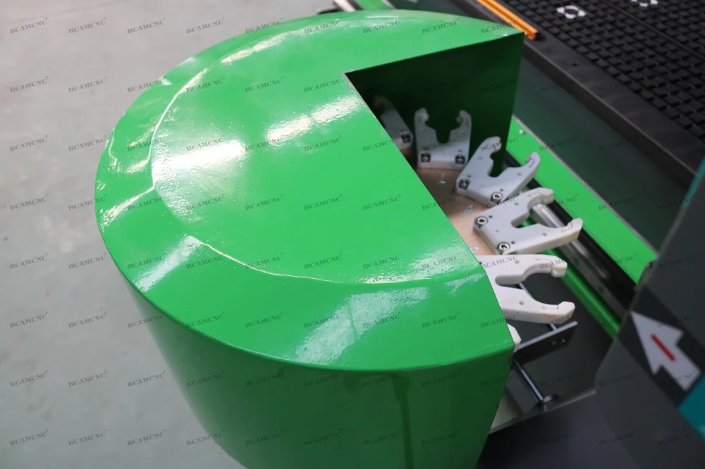 Гравировальный станок с ЧПУ для гравировки металла, алюминия, Органическая двухцветная плата