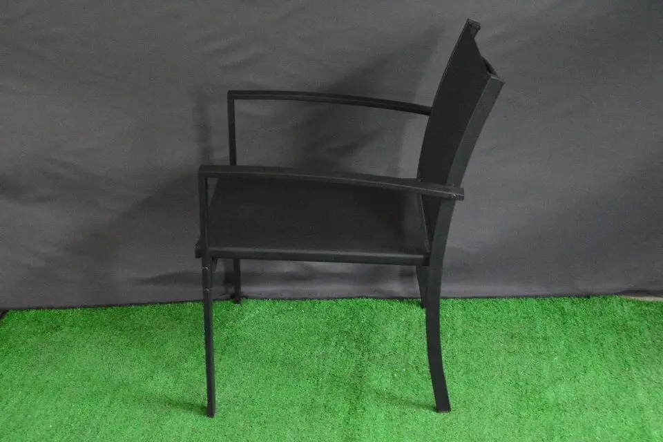 Hot Selling Popular 4 pcs. table and chairs steel powder coated outdoor metal garden furniture set plastic wood
