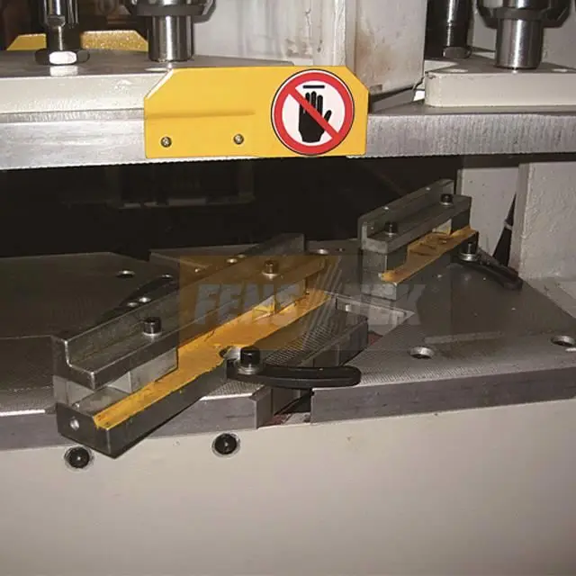 
UPVC Window Welding Machine Doors and Windows PVC Welding Machine V Shaped Window Machine 