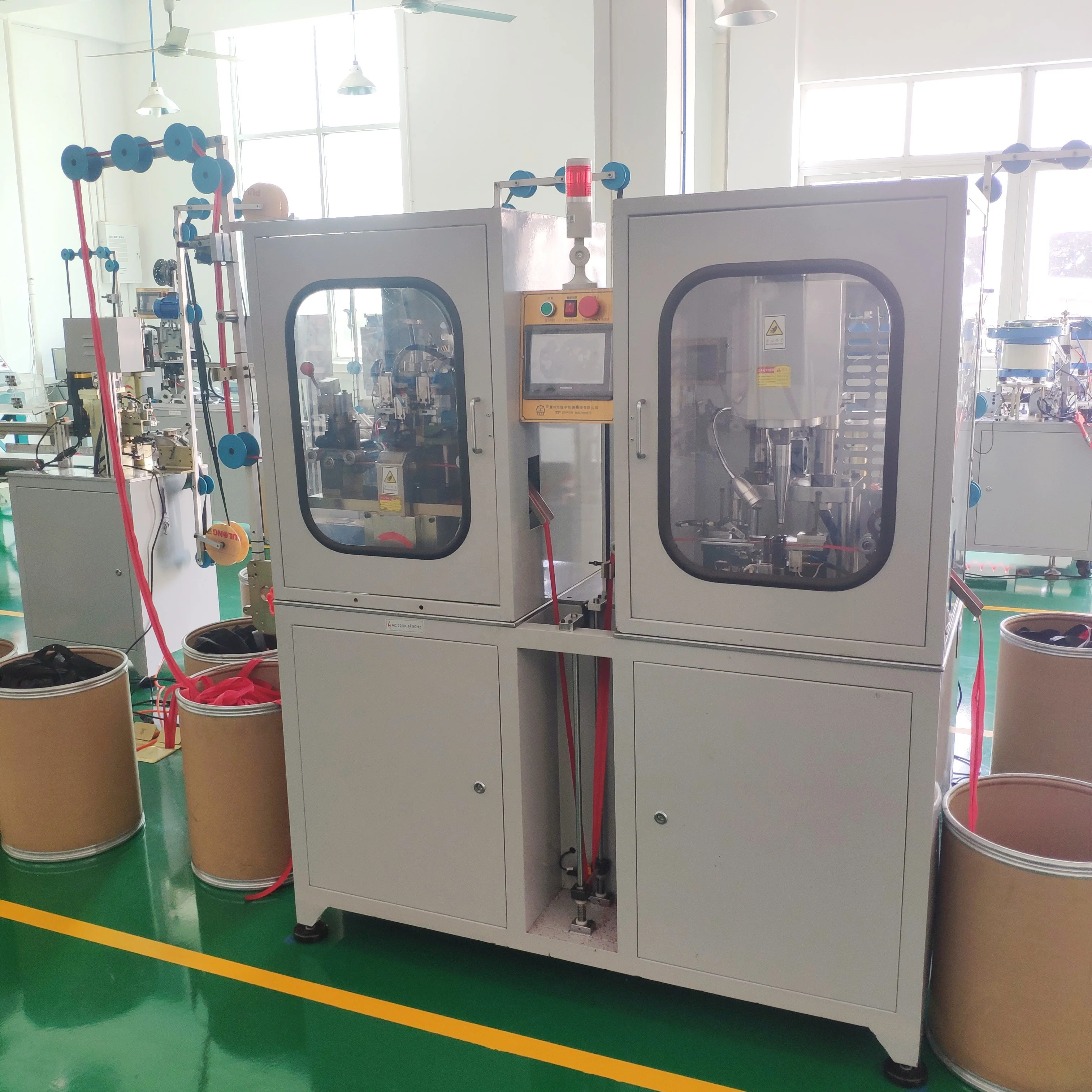Manufacturer Zhenyu CNC Invisible Gapping, Stripping And Bottom Stop Machine