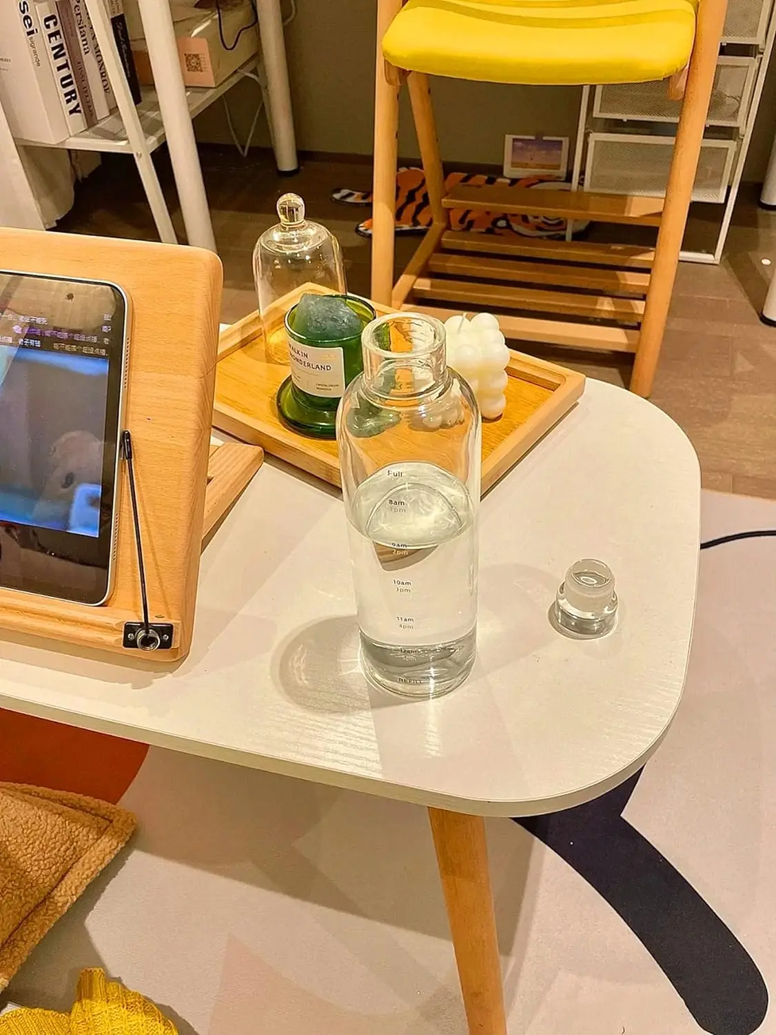 Promotional Gift High Value Unisex New Large-capacity Gradient Glass Water Bottle with Time Scale Glass Plug Lids Leak Proof