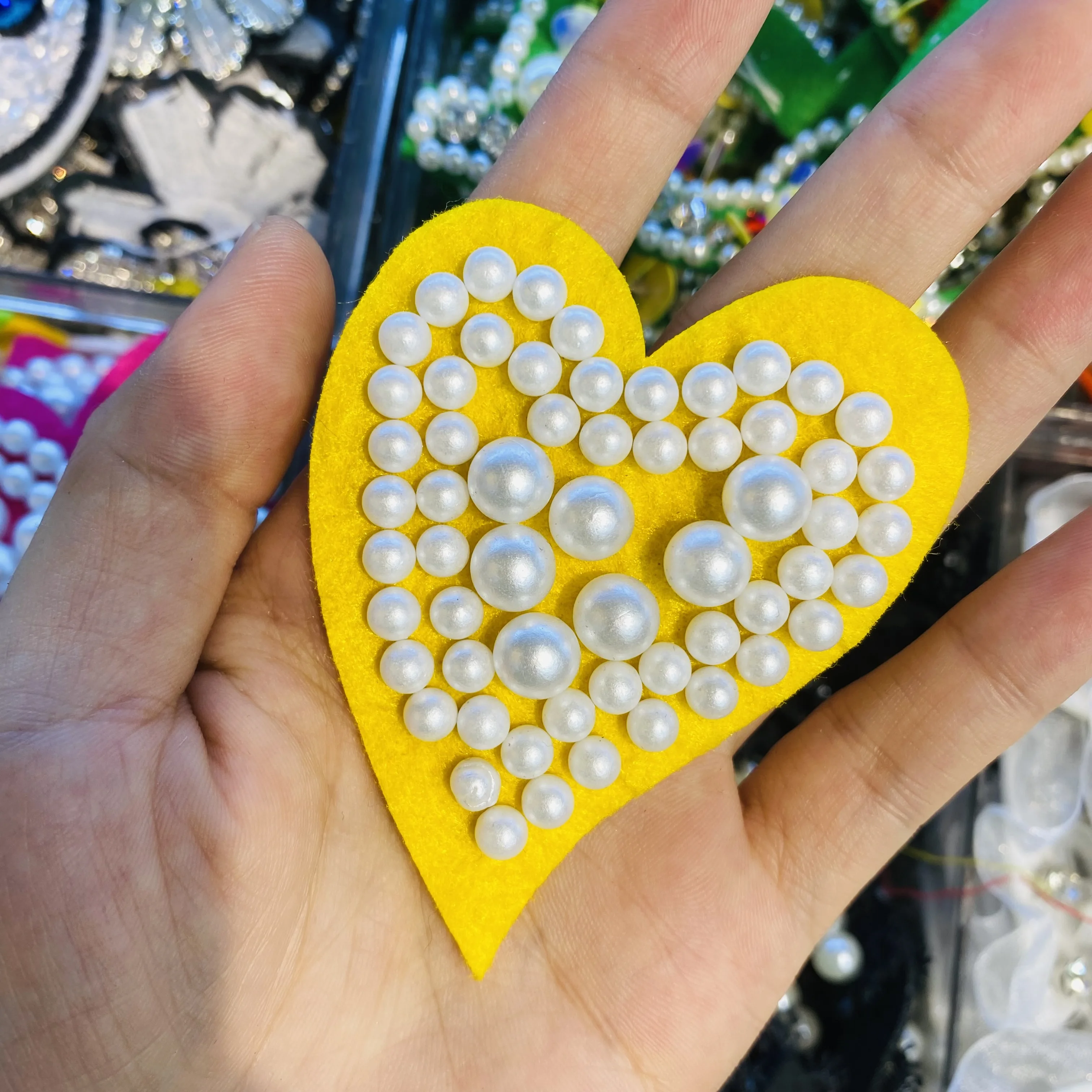 Famous brands patch handmade badges appliques logo stock patches