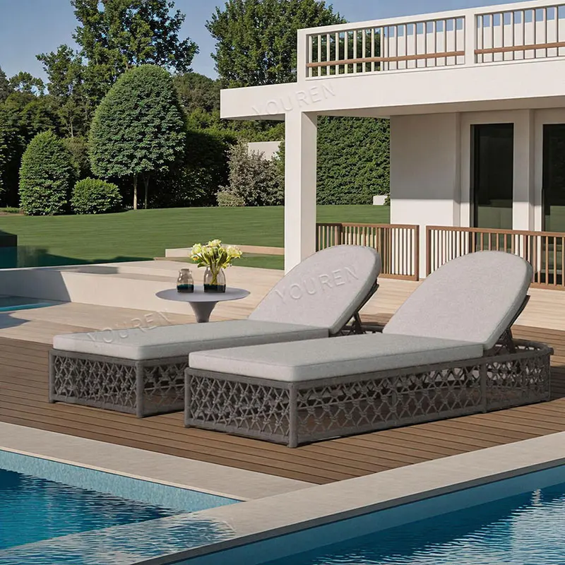 High Quality Sun Lounger Beach Bed Wholesale Rope Weaving Garden Sun Lounger Outdoor Lounge Beach Chair