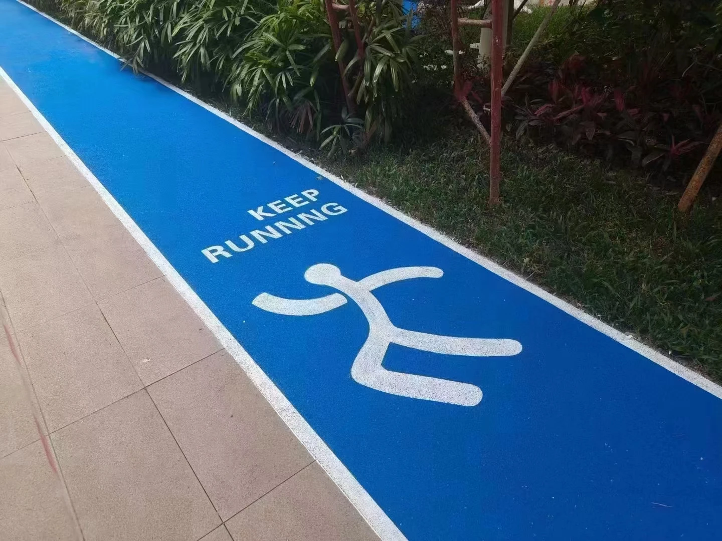 Safety Wet Pour Granulated Epdm Rubber Granules For  Children Playground And Jogging Track, Kindergarten Playground