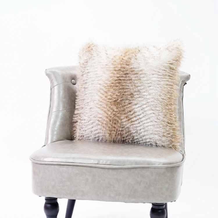 Custom Luxury 17.7* 17.7Inch Square Plush Soft Jacquard Toca Fur Pillow Cushion Case Cover