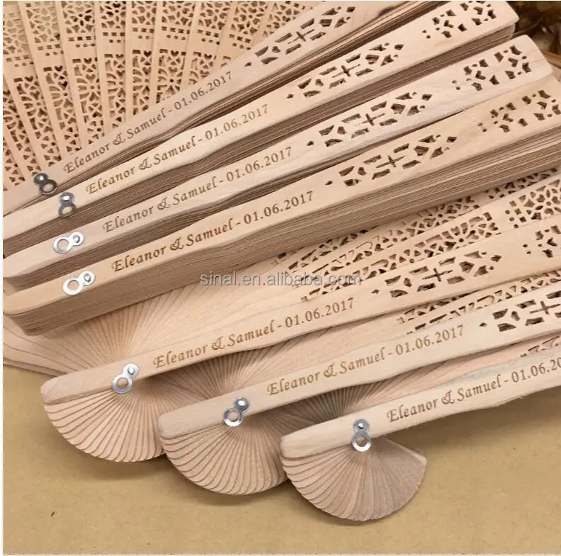 Chinese Factory Popular Wedding Gift Personalized Sell Well Party Souvenir Gift Luxury Sandalwood Fan
