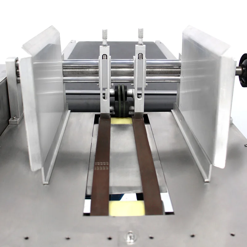 New Arrive Automatic Food Plastic Bag Sorting Belt Conveyor Paging Machine Auxiliary Packaging Machine