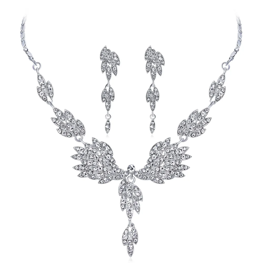 Fashion Classic Versatile Angel Wing Shiny Rhinestone Necklace And Earrings Two Piece Bridal Wedding Jewelry Set for Women