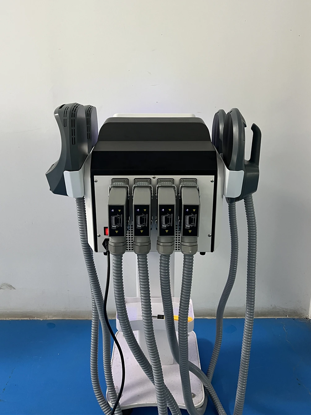 Portable hi emt EMslim EMS rf Sculpting Machine 4 Handles work at the same time