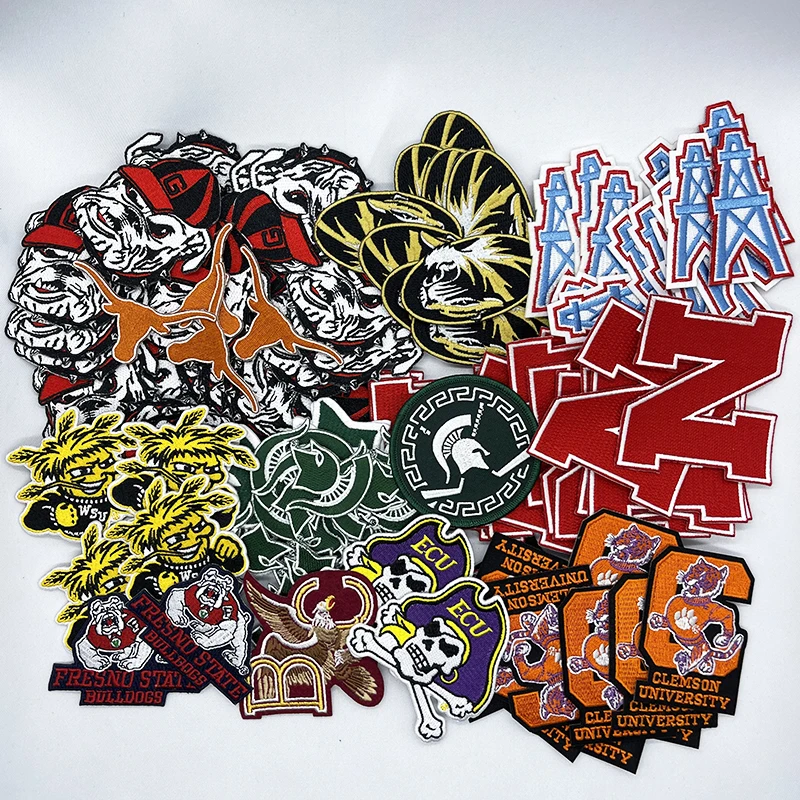 The University Of Louisville American College Team Ncaa Sports Entertainment Embroidery Logo Iron On trucker hat with patch