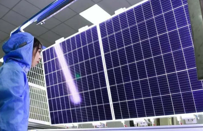 Powerful Home Flexible Solar Panels 420 Watt 425w 430w Monocrystalline Perc Half Cut Photovoltaic Panels Roof Tiles Solarpanel