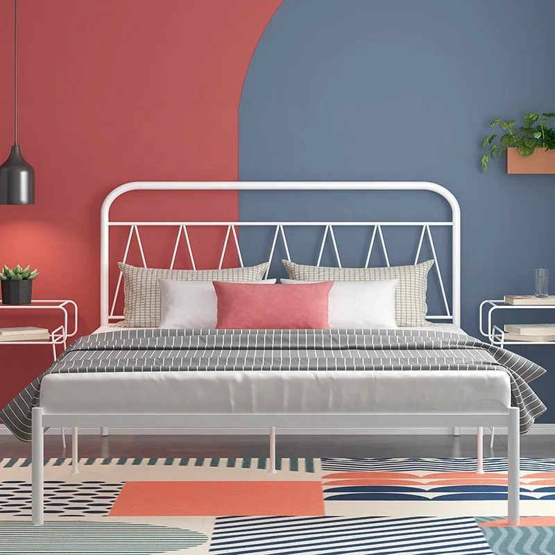 Professional Manufacture Cheap Easy Assembled Iron Metal  Bed Metal Double Bed for Bedroom Hotel Apartment