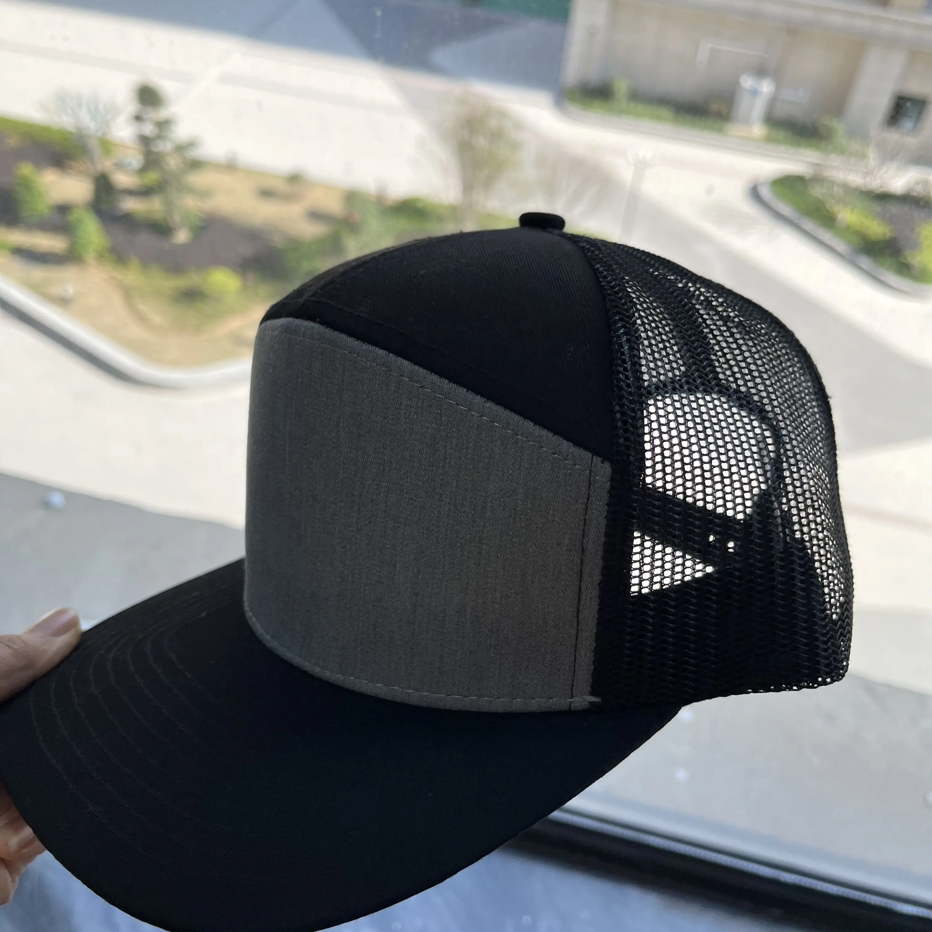 HS19 hot sale Custom 3D Embroidery mens leather Patch Logo Mesh Plain Richardson 168 7 panel Trucker SnapBack yupoong Hat Cap