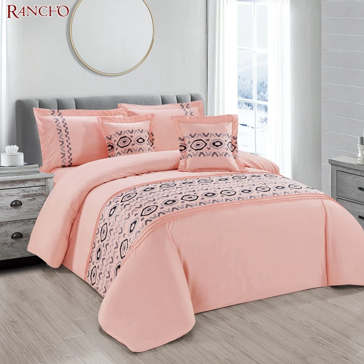 100% polyester custom luxury embroidery soft quilt comforter sets bedding set