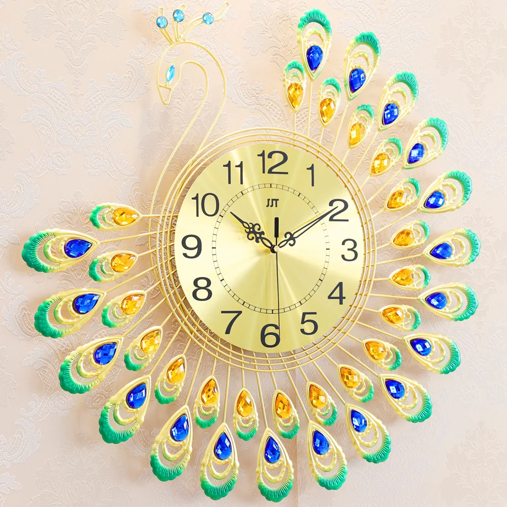 2020 New Year Gift European Style Fashion Classic Luminous Mute Gold Peacock Decorate Metal Wall Clock