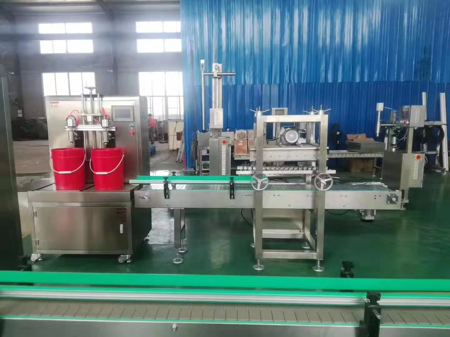 Explosion Proof Lubricants Semi-automatic Efficient And Durable Automatic Two Nozzles Weight Filling Machine