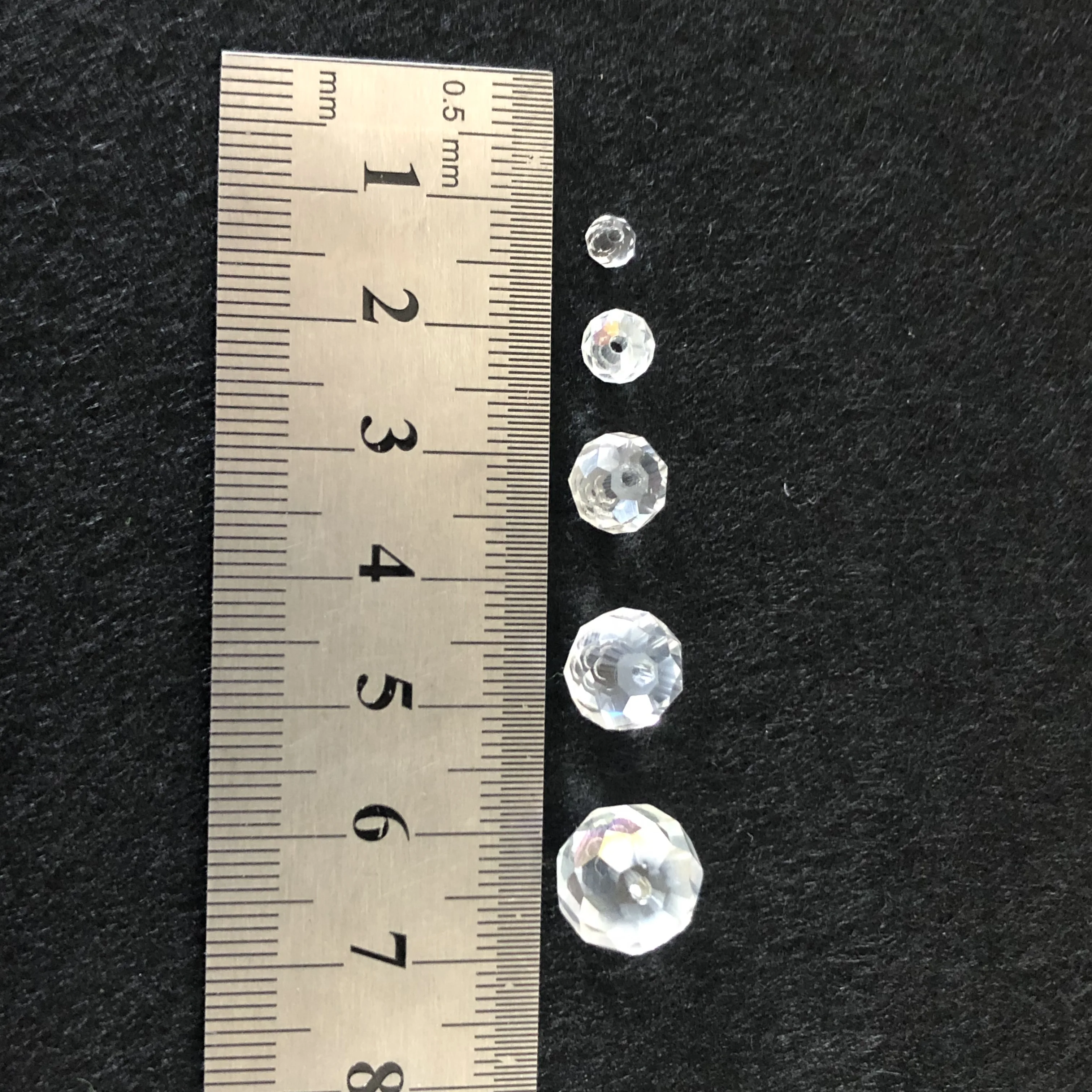 Different sizes of transparent glass earth round crystal beads for jewelry necklaces