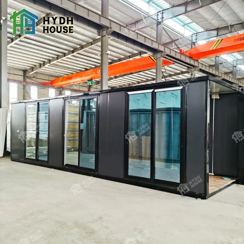Custom Design Galvanized Steel Frame 30ft Prefab Container Expandable House with laundry room