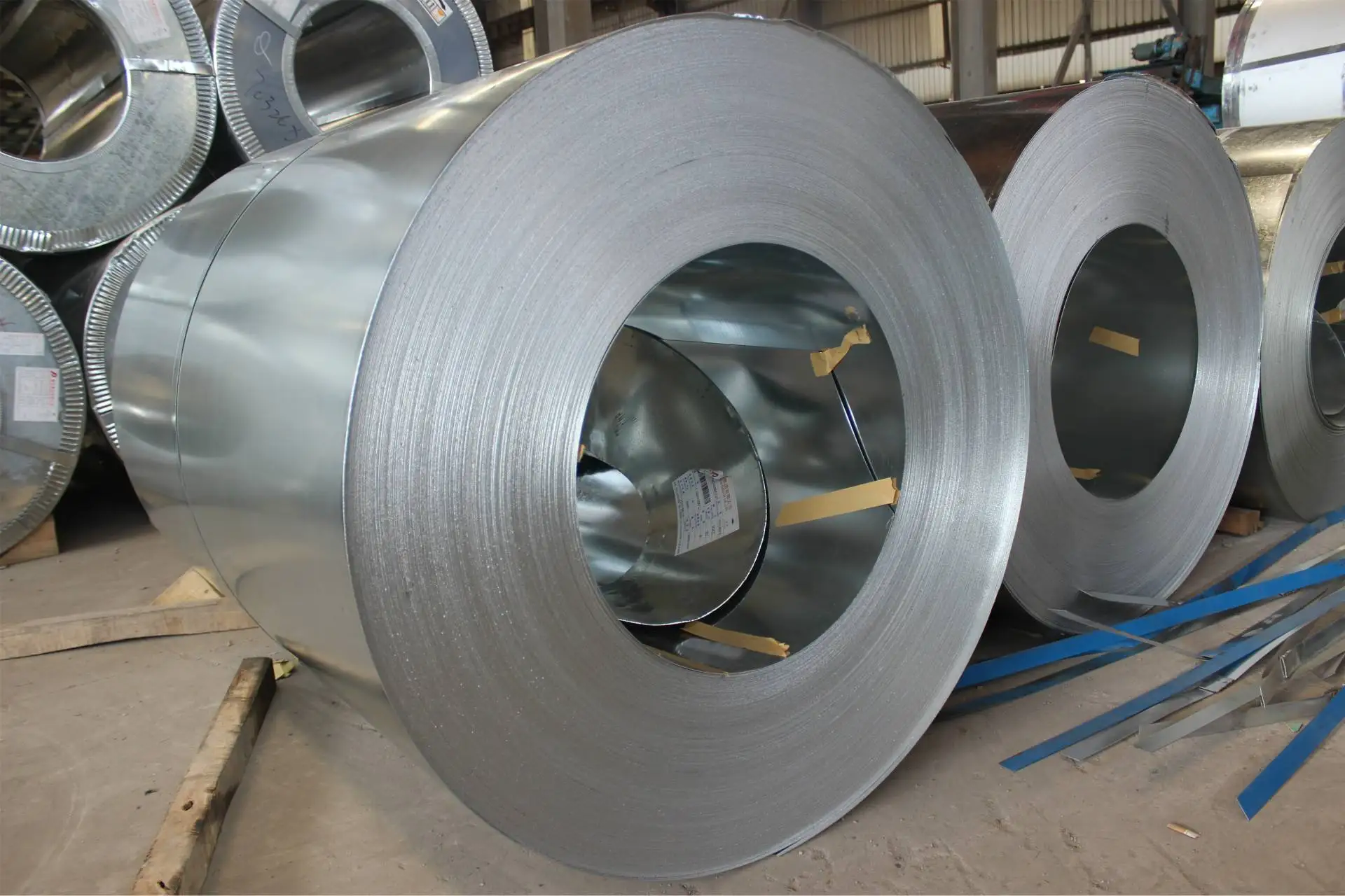 High quality Galvanized carbon steel hot rolled cold rolled coil / Strip/ Sheet 1075 steel plate