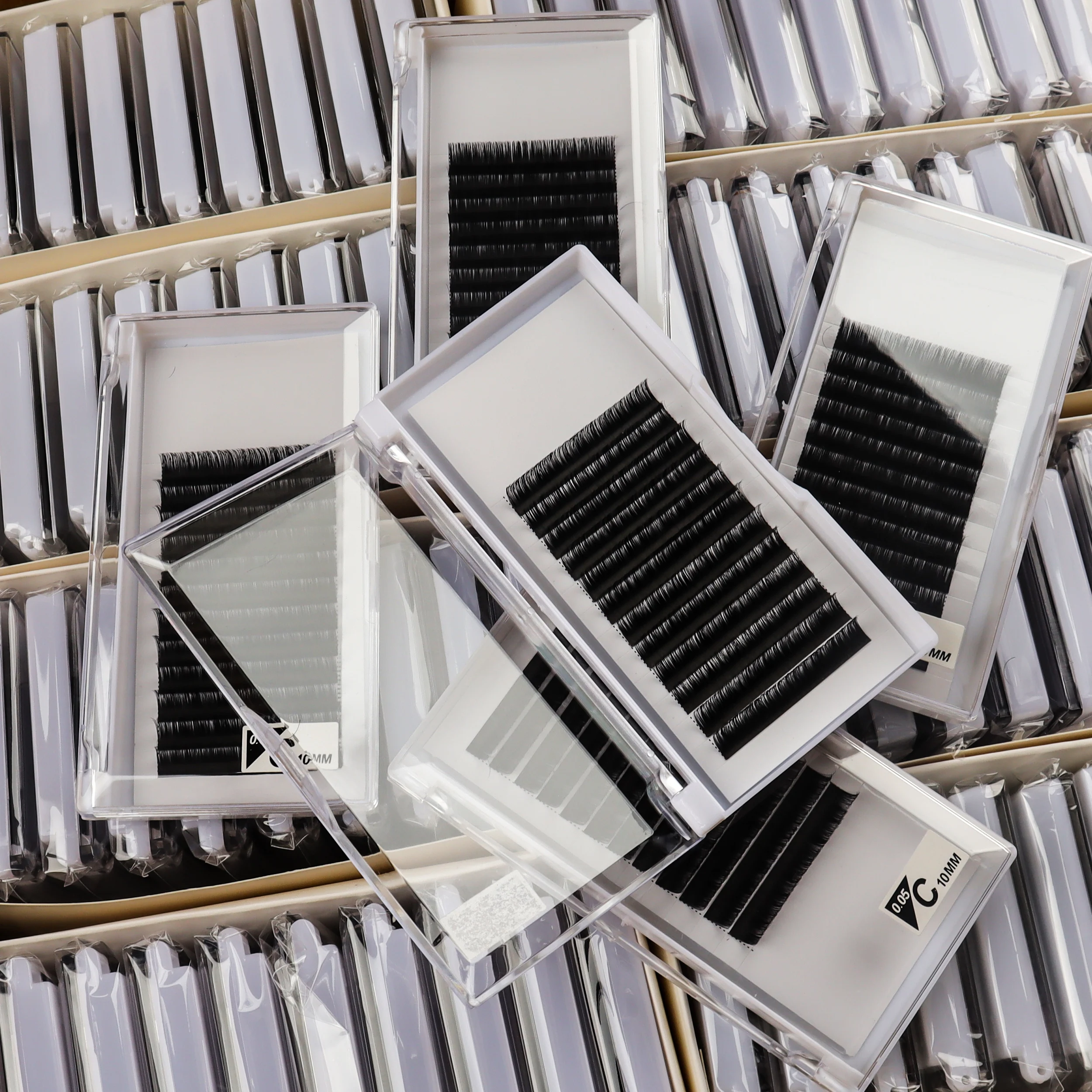 Private Label Luxury 8-15mm0.15 D Curl Faux Mink Lash Extensions Individual Natural Eyelash lash Extensions tray