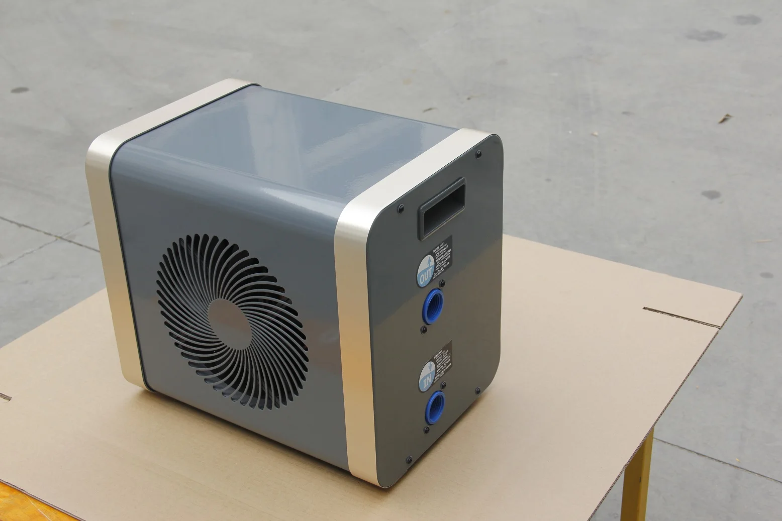 TUV Titaniummini R32 тепловой насос для