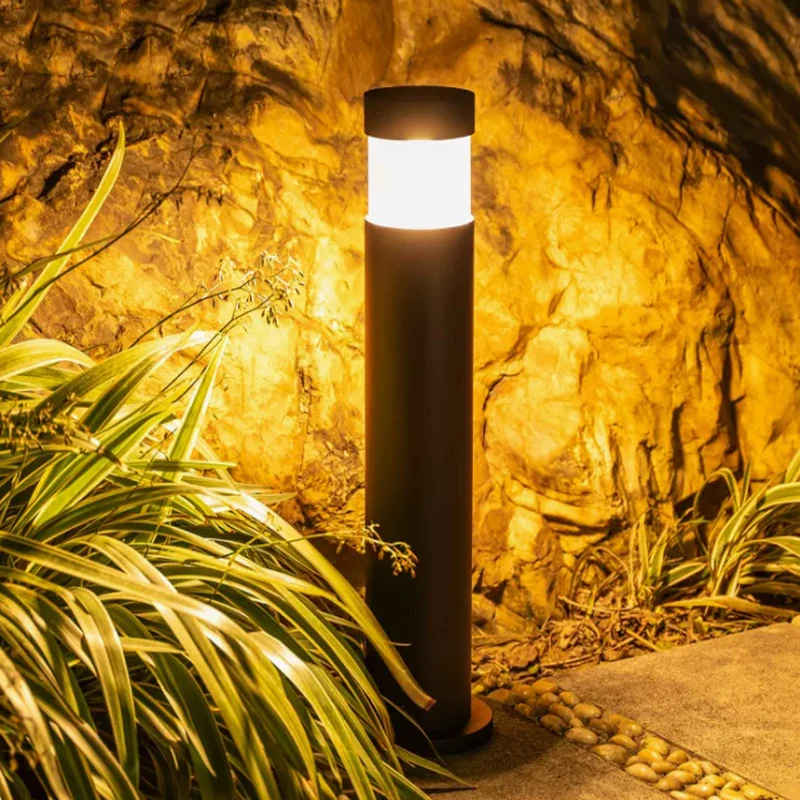 Modern Waterproof Bollard Outdoor LED Lawn Light Landscape Lawn Lamp IP65 Garden Lawn Light