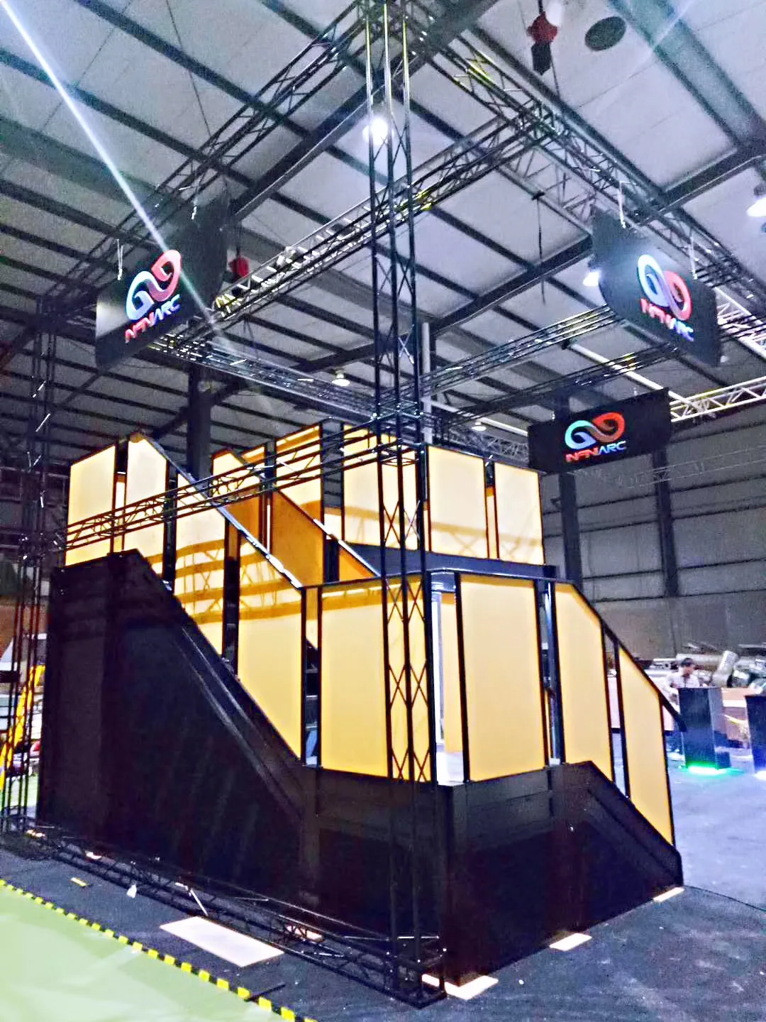 two levels booth double deck space trade show booth system with lamps and tv stand from Shanghai