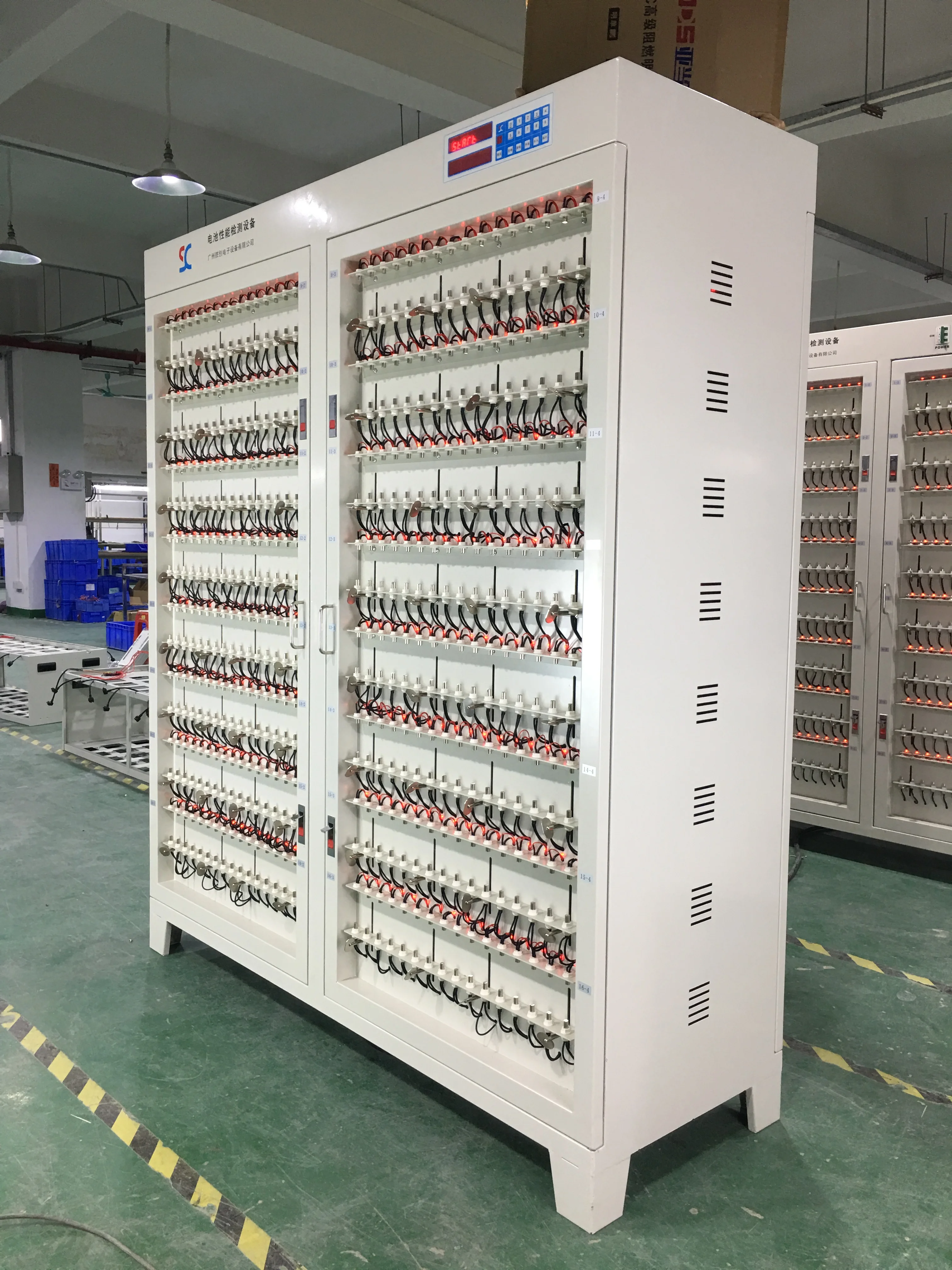 18650 26650 вертикальный цилиндрический 5V2A3A6A 512-канал литиевая батарея пропускная способность
