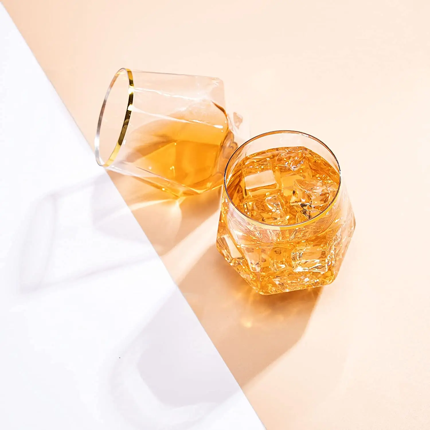 Gold Diamond Shaped Plastic Stemless Wine Glasses Disposable 12 Oz Clear Plastic Whiskey Glasses for Birthday, Weddings