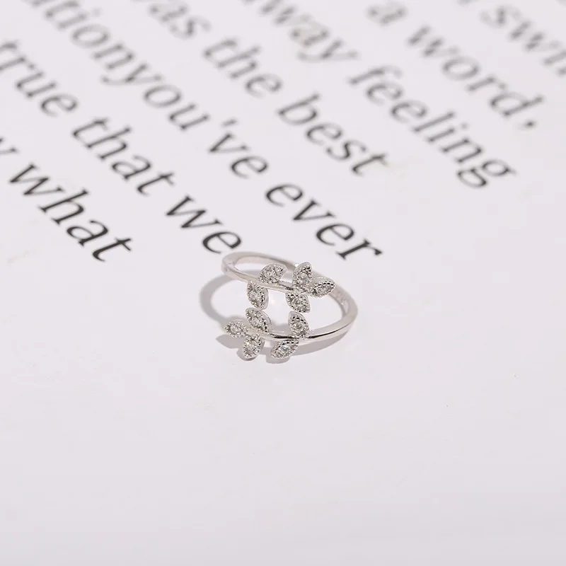 925 silver ring Korean edition small fresh and versatile temperament inlaid with diamond leaf opening ring olive