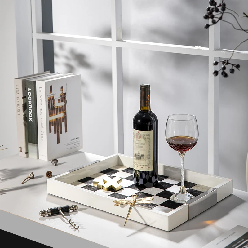 Modern light luxury black and white checkerboard grid horsehair wood tray entryway hotel jewellery storage tray