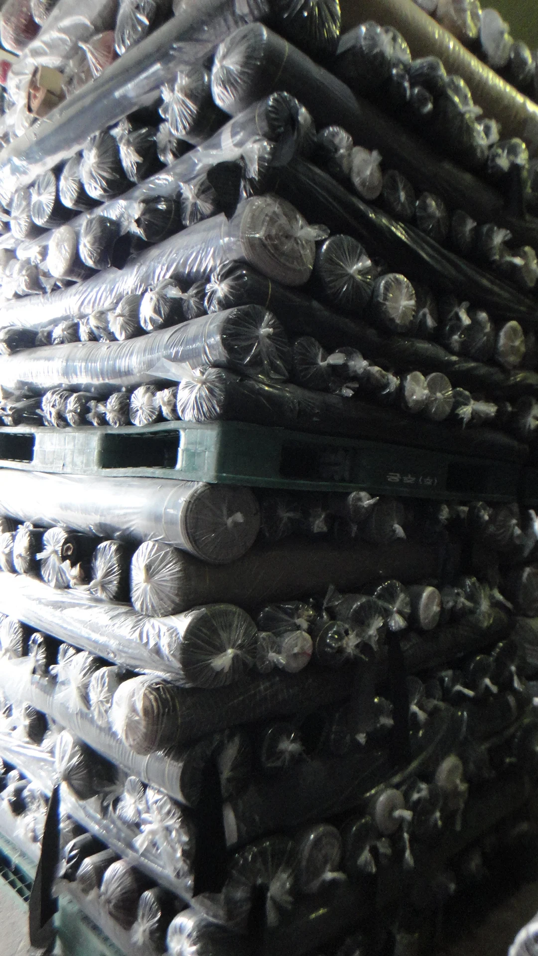 Best Korean Quality 58 To 60 Inch Suiting Fabrics With Good End Prices For Making Garments