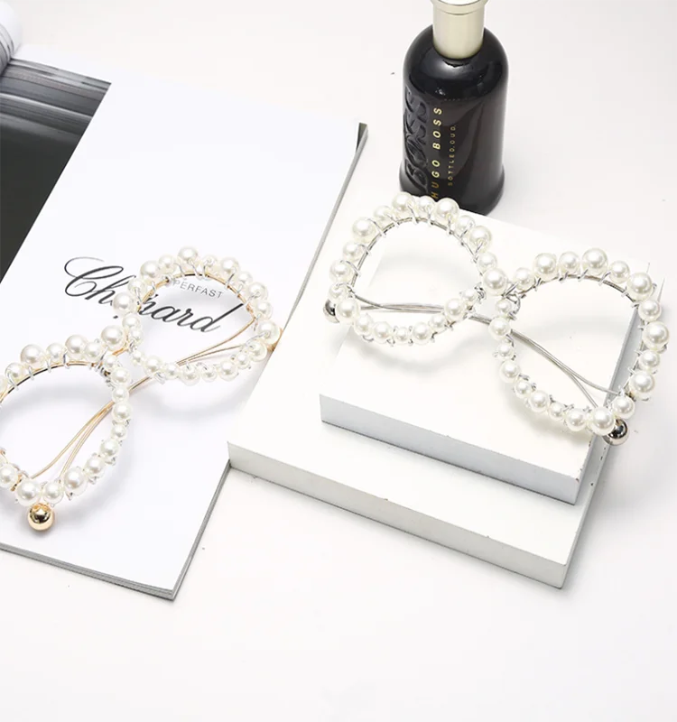 Trendy women shades glasses metal pearl sunglasses 2021 frame glasses
