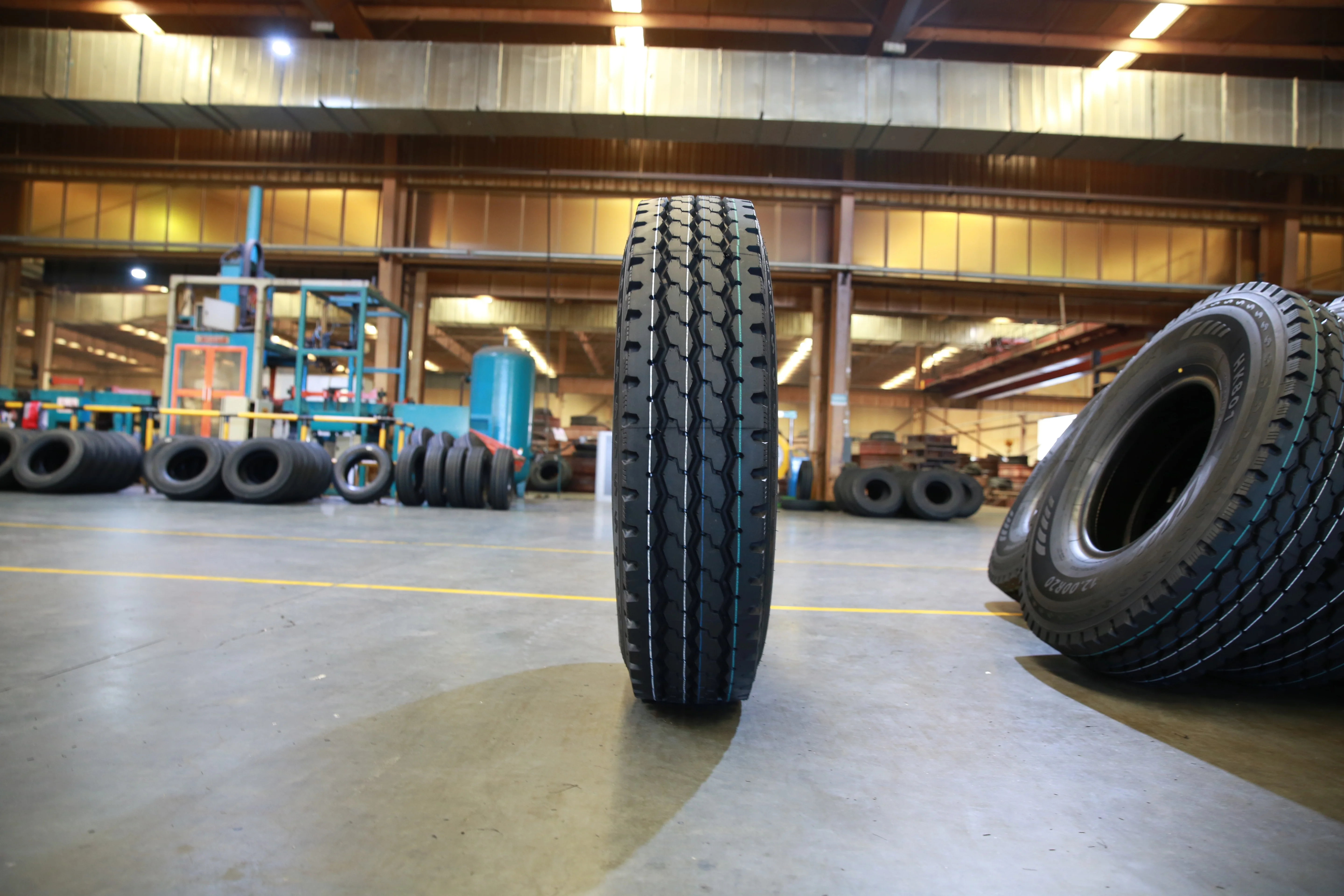 295/80r22.5 315/80r22.5 11.00r20 всех размеров все позиции Премиум грузовых шин/горно-шахтного sunote представляют