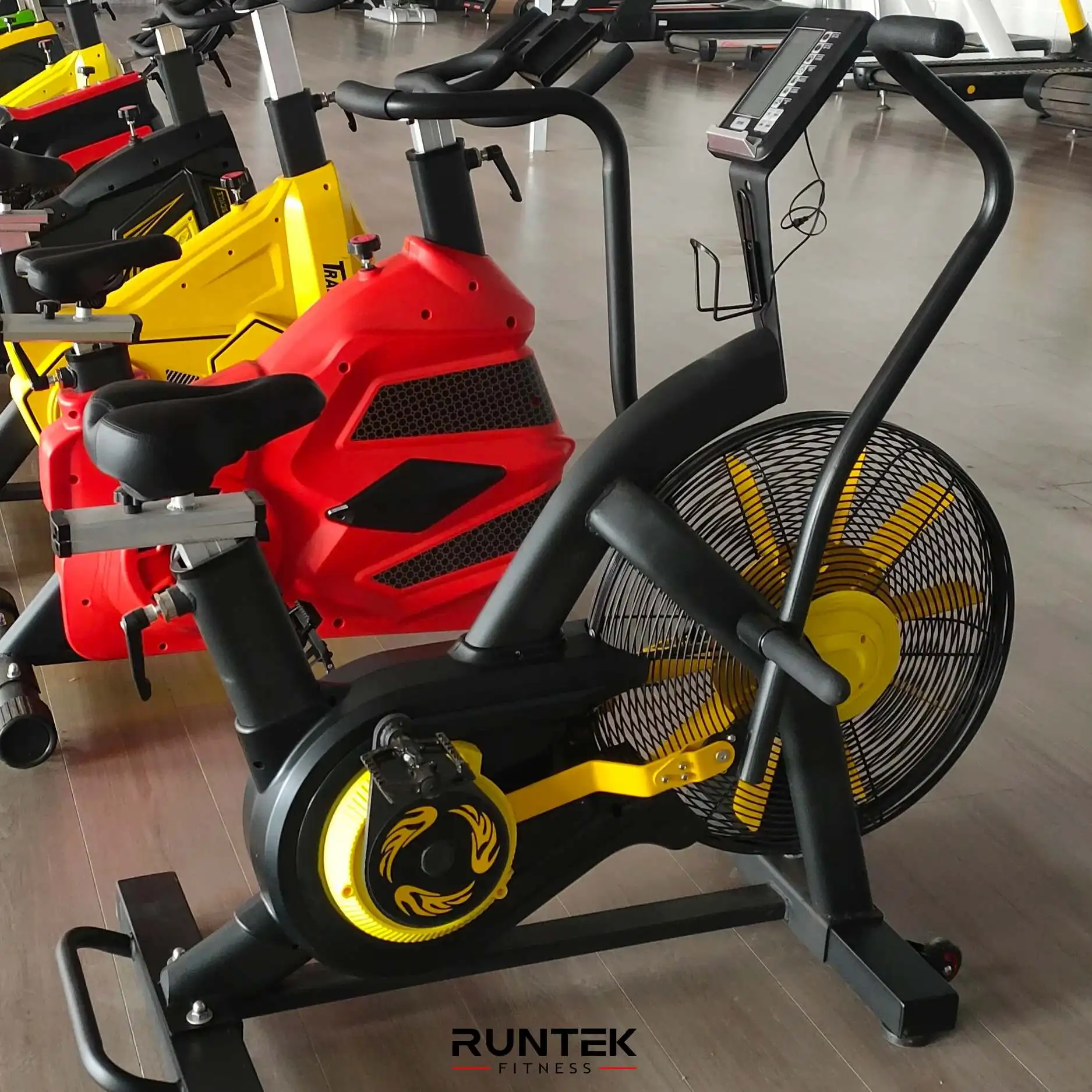 Berserk Home Use Gym Cycling Equipment  Assault Bike Steel Sports Equipment