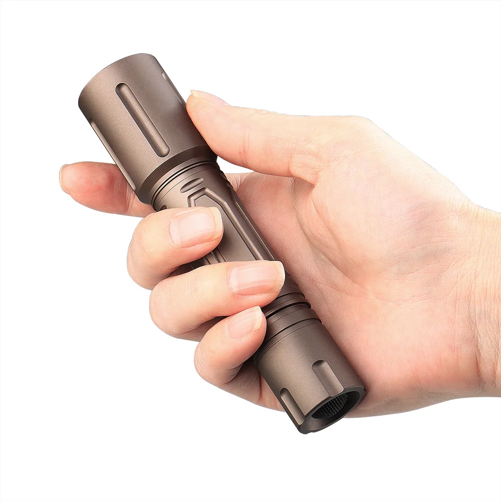 2024 New Sell PLH/V2 Tactical Flashlight Handheld Flashlight Use 18650 Battery 15-0161