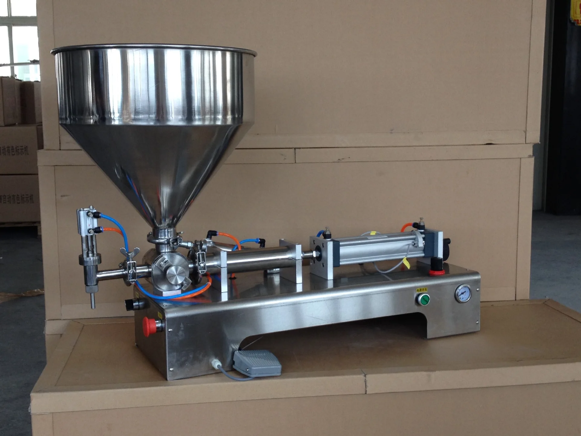 pneumatic and electricity cosmetic cream filling machine for face cream/body cream/hand cream