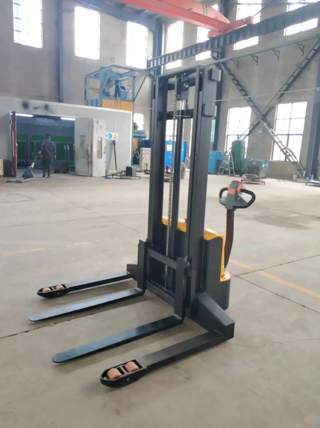 
Traddle type electric stacker double lift cyclinders AC/DC motor stepless speed control 