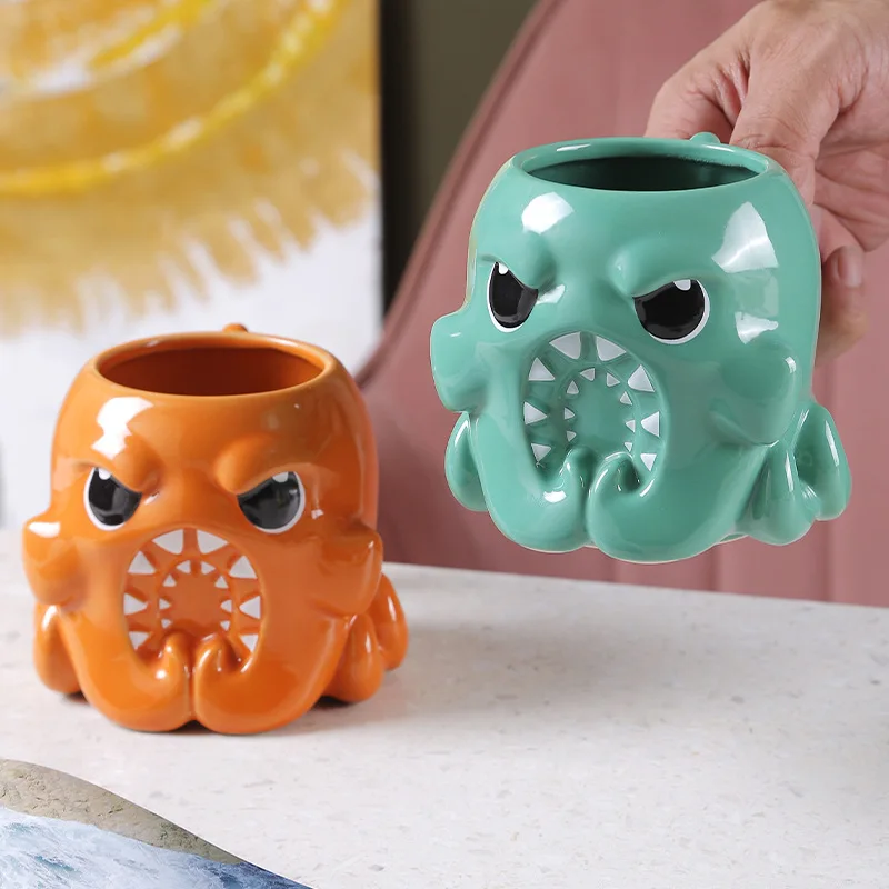 Hot sale halloween gift orange color glazed porcelain octopus cup custom mugs creative ceramic coffee mug