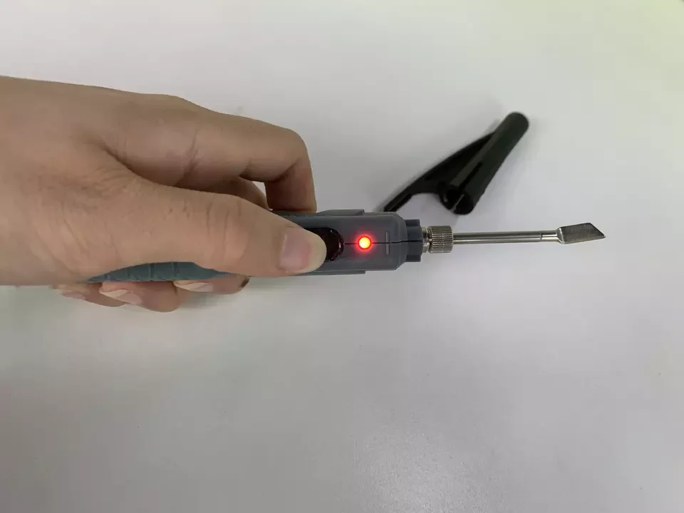 Battery Wax Heating Iron for Hardwood Floors Repair Wooden Furniture Fix Wooden Floor Repair Kit Laminate Floor Holes Repair