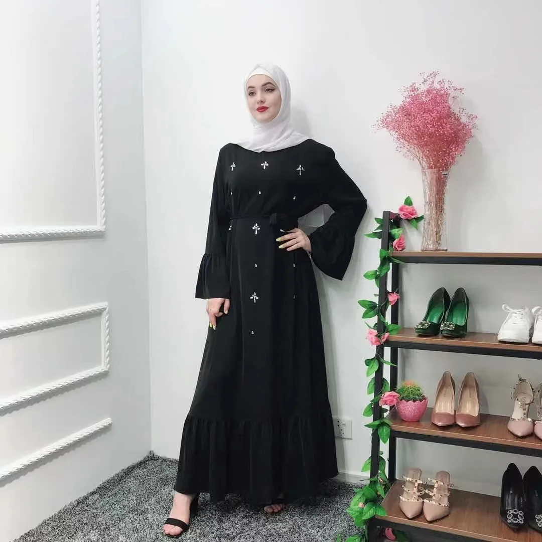 Solid color large size dress hot 2022 Middle East hair Arab Muslim four-sided bullet embroidery famous loose  universal clothing