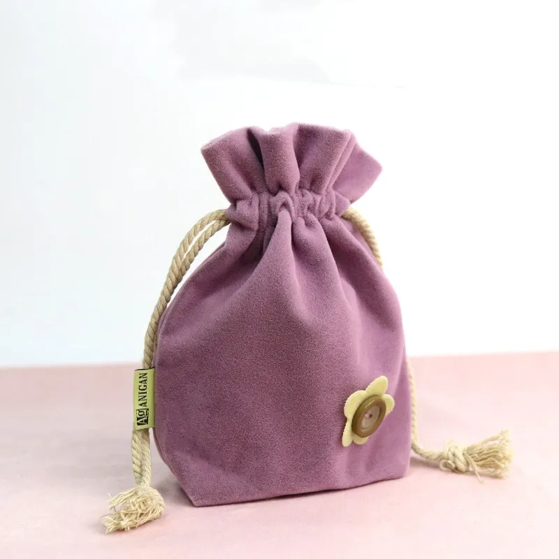 Custom Logo Printed Velvet Drawstring Bottom Cosmetic Pouch Brown Soft Velvet Gift Packaging Dust Bag