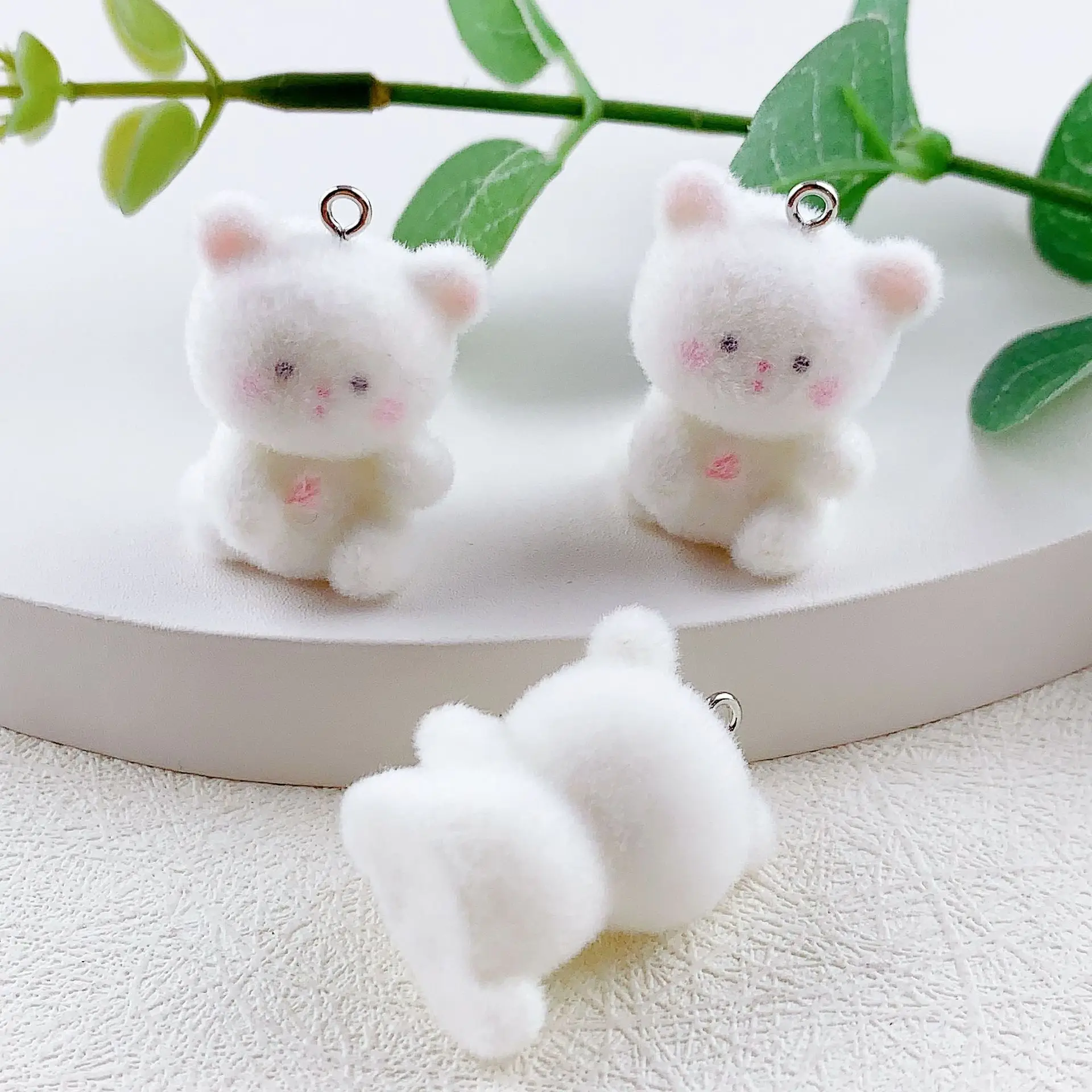 2024 Cartoon Flocking Bear Keychain Animals Doll Resin Key Chains Cute Pom Pom Keyrings Cat Dog Cow Koala Bunny Plush Keychain
