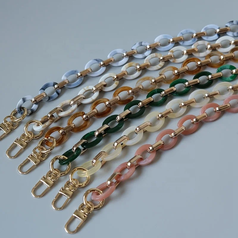 wholesale hardware accessories of guangzhou acrylic chain plastic ornament straps chain for bags