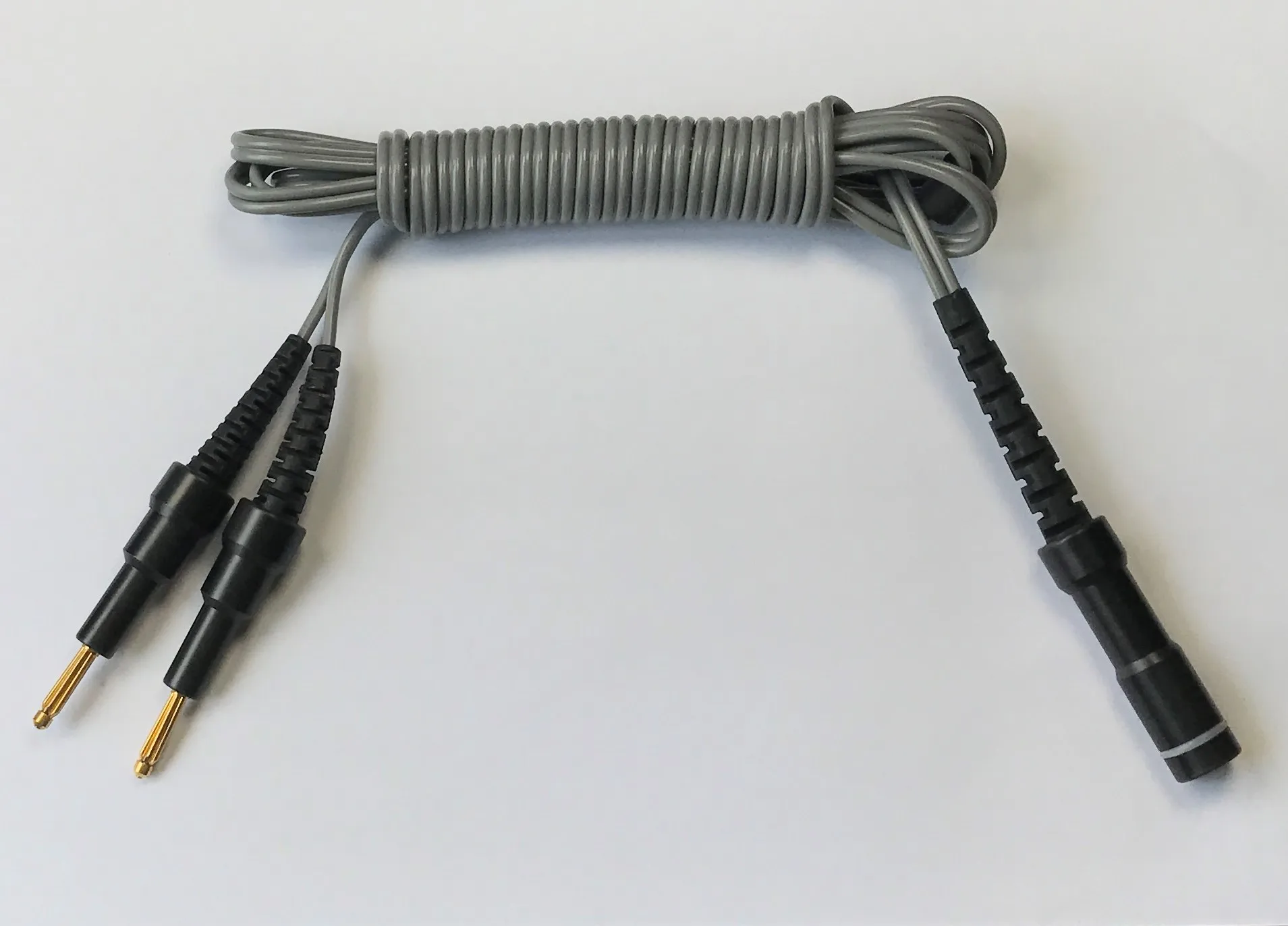 Surgical laparoscopic bipolar coagulation forceps instruments cable