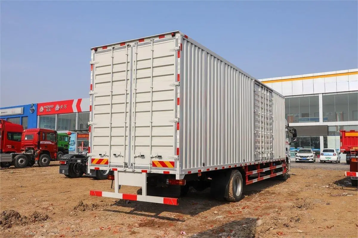 Wholesale 2024 Shacman L5000 4x2 260HP Drive Cargo Truck For Sale