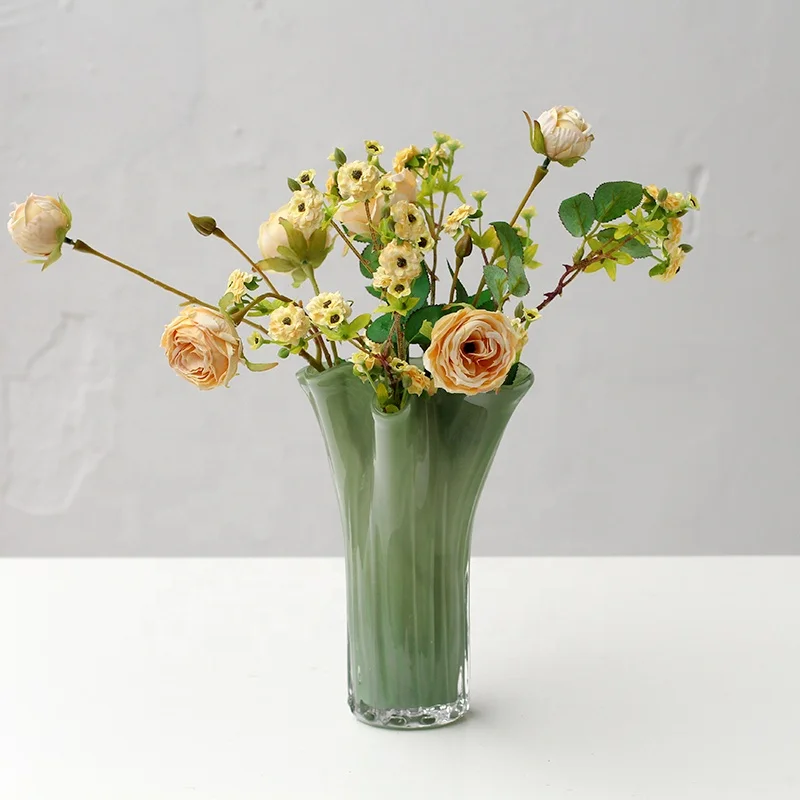 Bixuan Translucent Ice Cream Color Handblown Glass Vase Porcelain Powder Petal Shape Flared Mouth Flower Arrangement Glass Vases