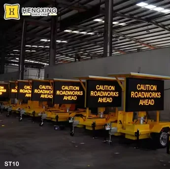 Factory Warning Safety Waterproof Rechargeable Customized Variable Message Sign Display Solar LED Trailer