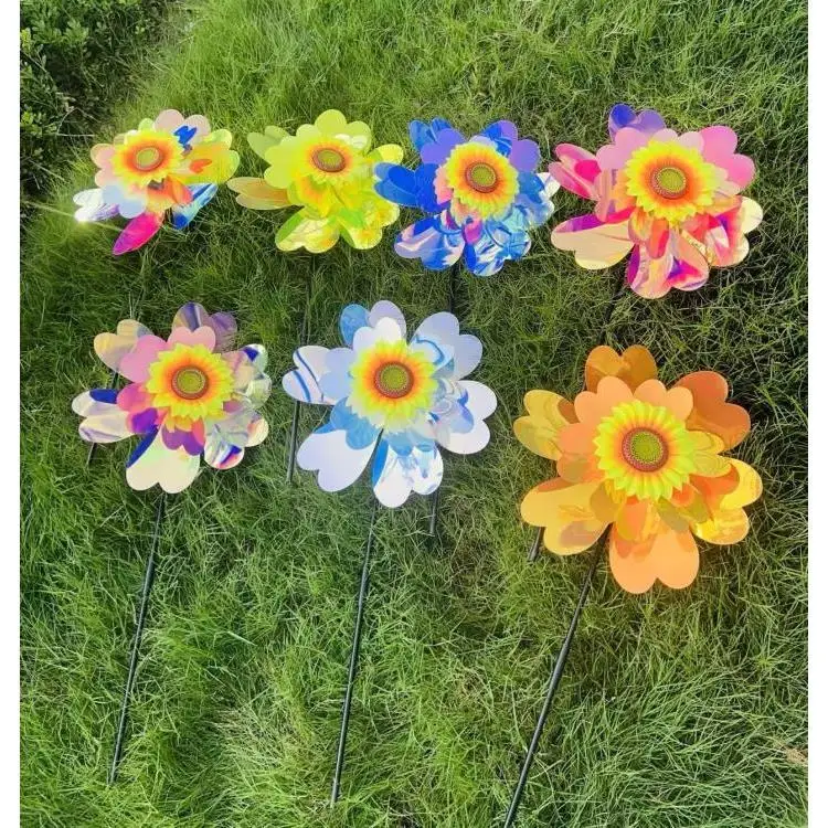 Professional Supply Brilliant double sunflower windmill light toy plastic windmill toy candy
